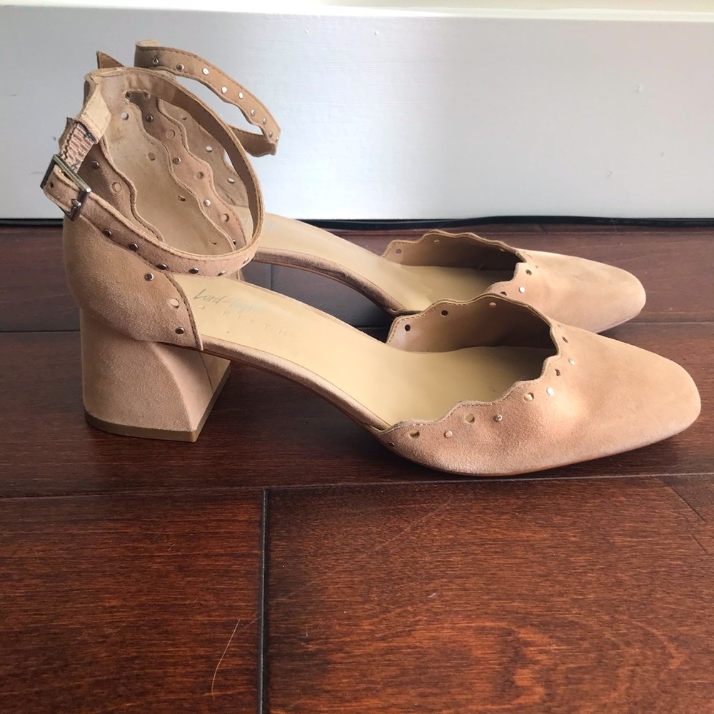 Ankle strap Scallop Low Block-heel Suede Sandals